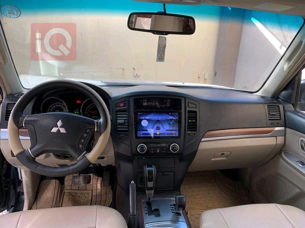 ميتسوبيشي باجيرو